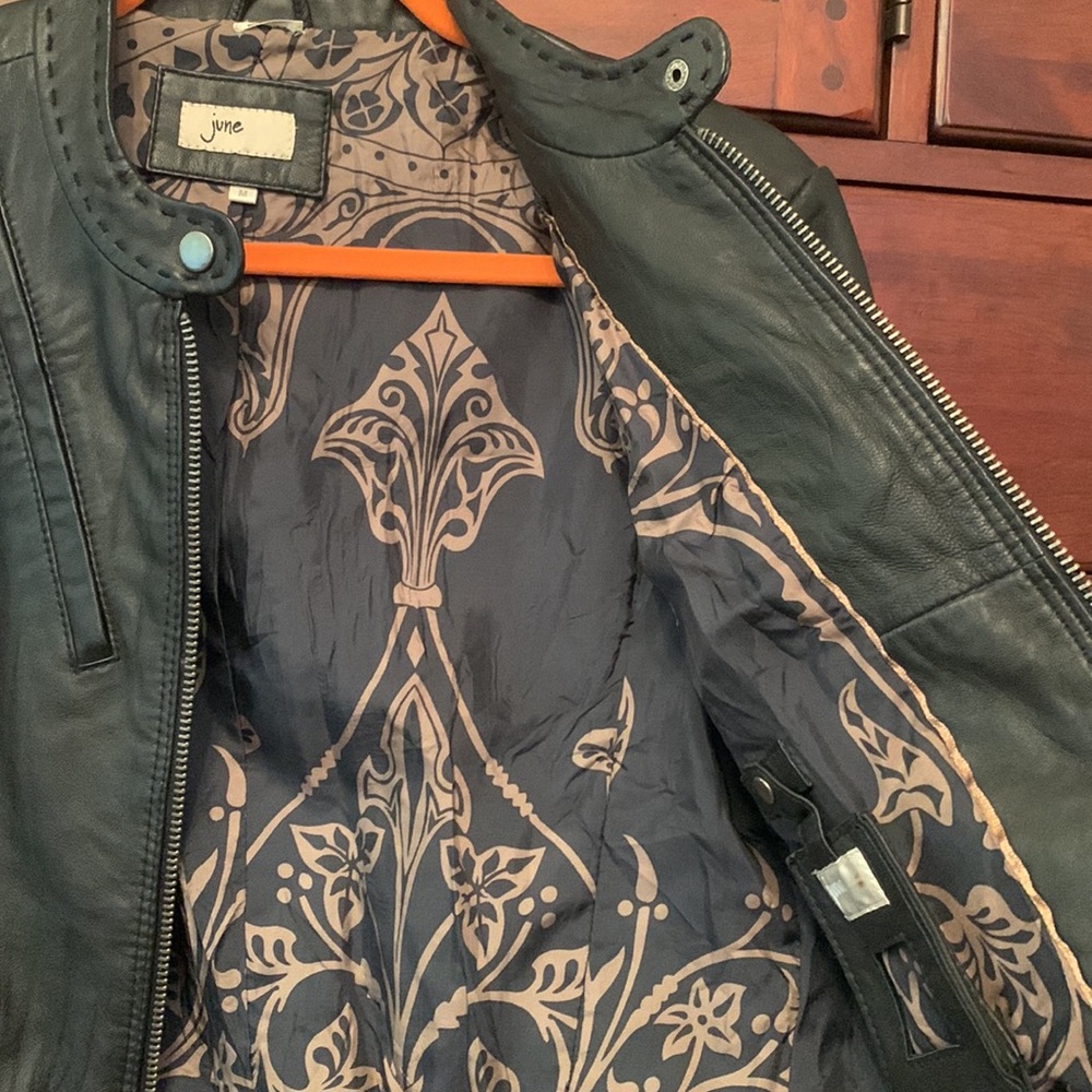 June 100% Genuine Leather Jacket - Picture 5 of 11